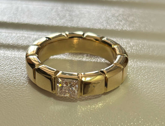 Aegis Brick Band – Princess-Cut Lab Diamond Ring