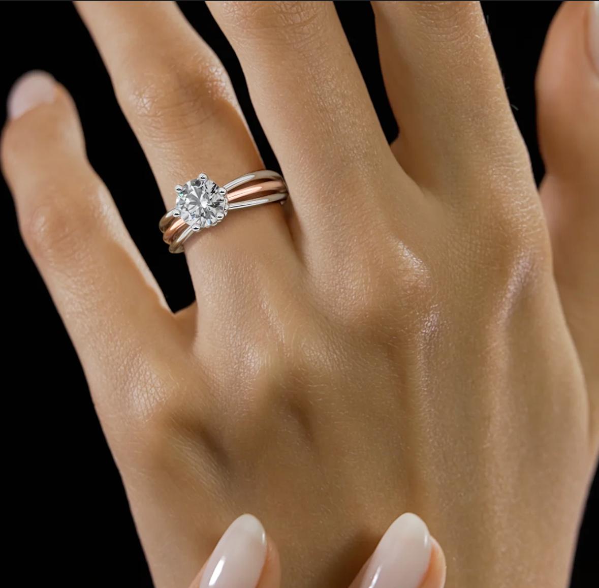 Aube Nouvelle Solitaire Ring