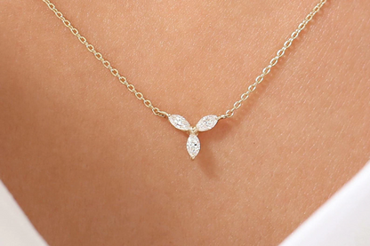 Petite Marquise Lumière Pendant
