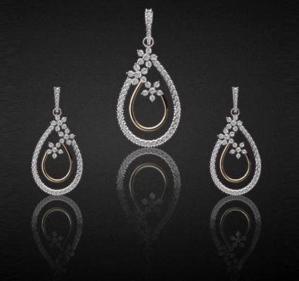 Blossom Teardrop Diamond Jewelry Set